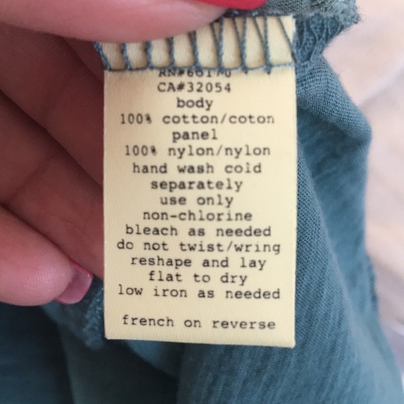 Pins and Needles Green Lace Top - Picture 5 of 6